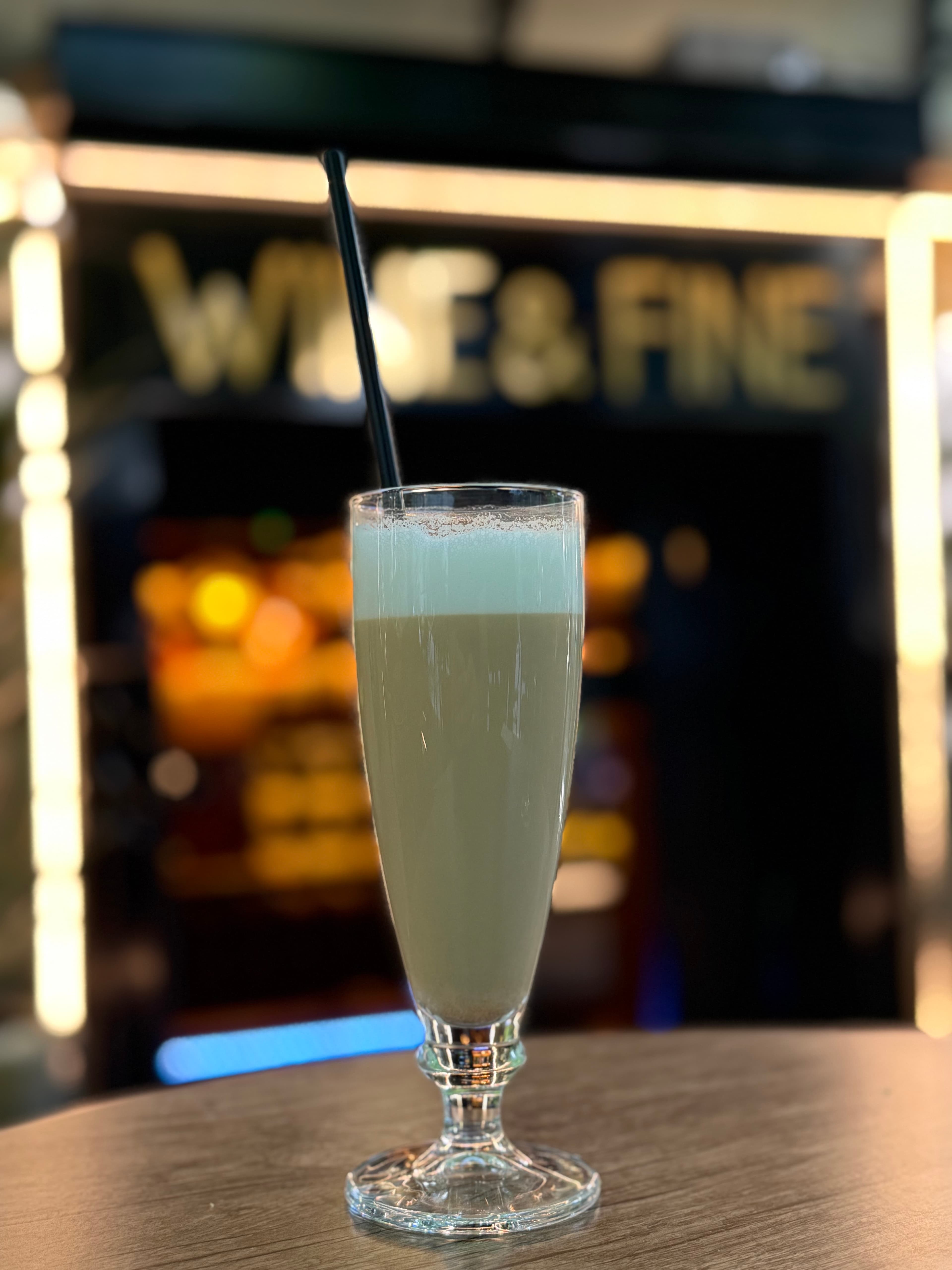 Wine & Fine frape